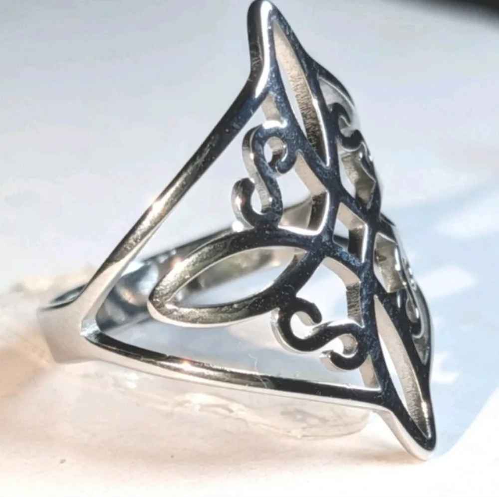 Witch Knot Silvery Stainless Steel Ring For Women Wiccan Cross Celtic Knot Sz 5